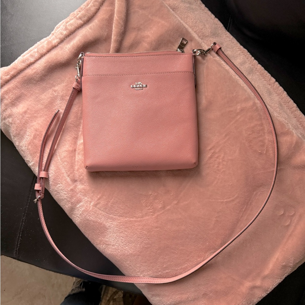 Small pink coach purse